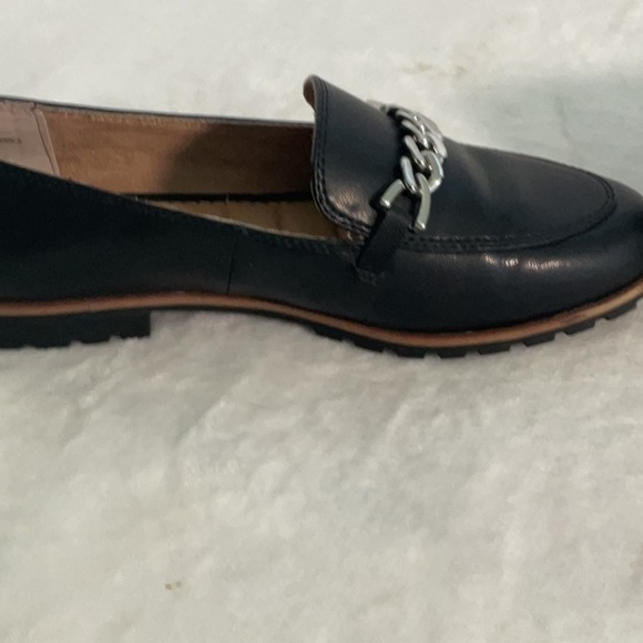 Kelly & Katie Black and Silver Chain Detail Flats - Picture 5 of 8